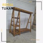 رگال لباس چوبی کودک تاجدار کنار طبقه - تصویر 4