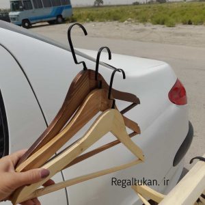 خرید چوب لباسی چوبی با قلاب مشکی مشهد