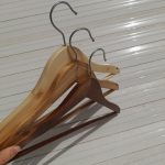 خرید کلی چوب لباسی چوبی مجموعه ۳۰عددی