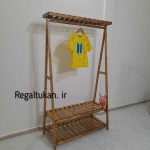 خرید رگال لباس چوبی مدل دو طبقه تاجدار رنگ قهوه‌ای روشن
